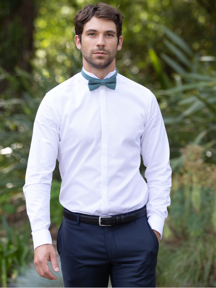 Wit musketier overhemd met vlinderdaskraag met verborgen keel tailored fit