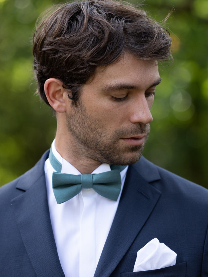 Wit musketier overhemd met vlinderdaskraag met verborgen keel tailored fit