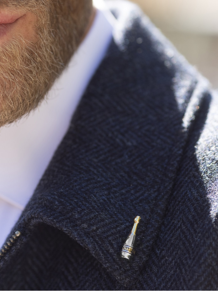 Champagnefles pin