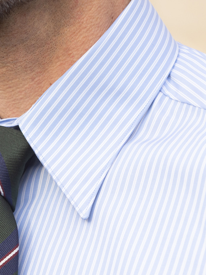Overhemd met klassieke kraag blauw met witte strepen