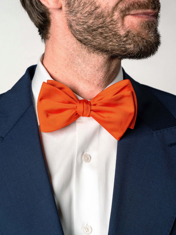 Oranje vlinderstrik Côme