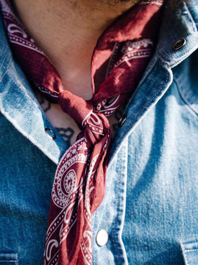 Bordeauxrode bandana met paisley-motieven Nevada