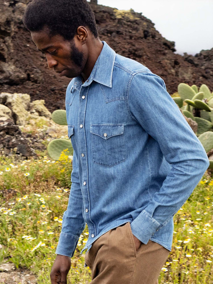 Western overhemd met klassieke kraag in gewassen denim Bronson