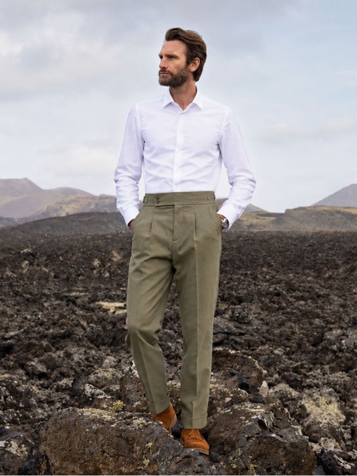 Kakikleurige pantalon met plooien - Braga