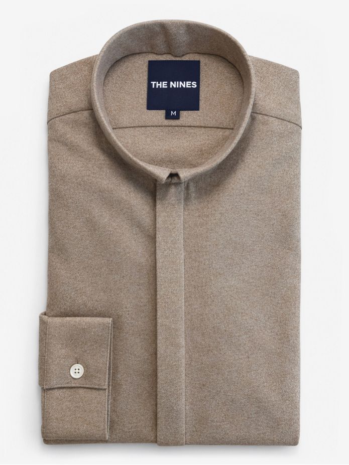 Overhemd met omgekeerde kraag in beige flanel