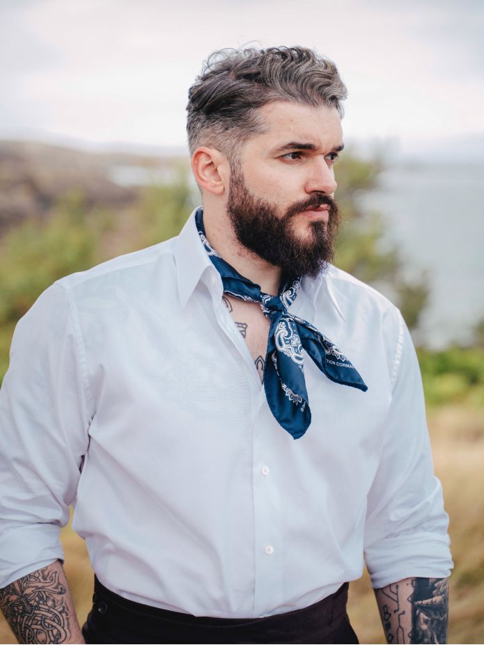 Marineblauwe bandana met paisleymotief LISBURN